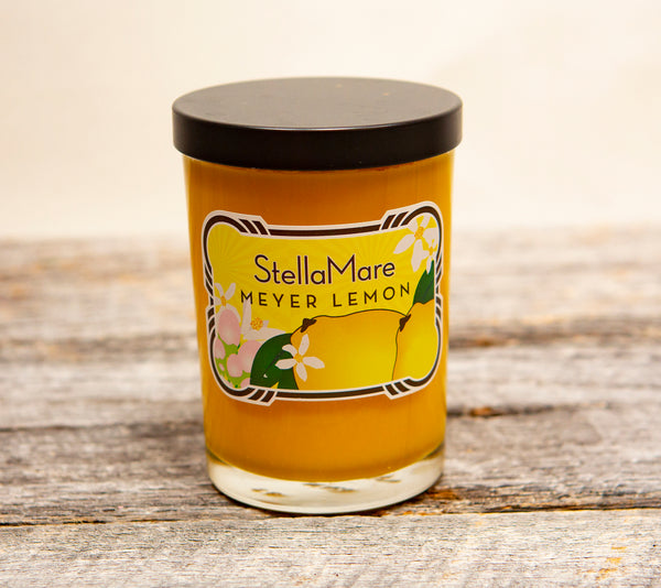 Fresh Meyer Lemon This bright and airy fragrance is affectionately referred to as "the sweet, happy fragrance of a Caribbean garden bursting with the aroma of sweet lemons". Hard to beat that, right? A refreshing and memorable fragrance.   100% Lead Free Cotton Wick, vegan and cruelty free, Hand poured in Portland Oregon in the great Pacific Northwest.