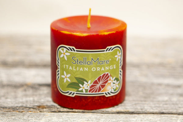 In this delectable Stella Mare blend, juicy and spicy Italian Orange is offset with subtle Strawberry and Raspberry notes. Grounded in fleshy Mandarin and Italian Sweet Orange, this inspired fragrance will keep you grounded during a summer day and during the winter months is an orange connoisseur's dream